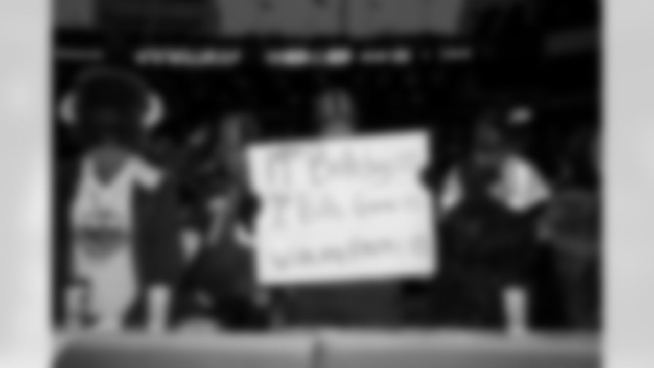 Buffalo Bills vs New York Jets, Regular Season, January 04, 2026 at Highmark Stadium.