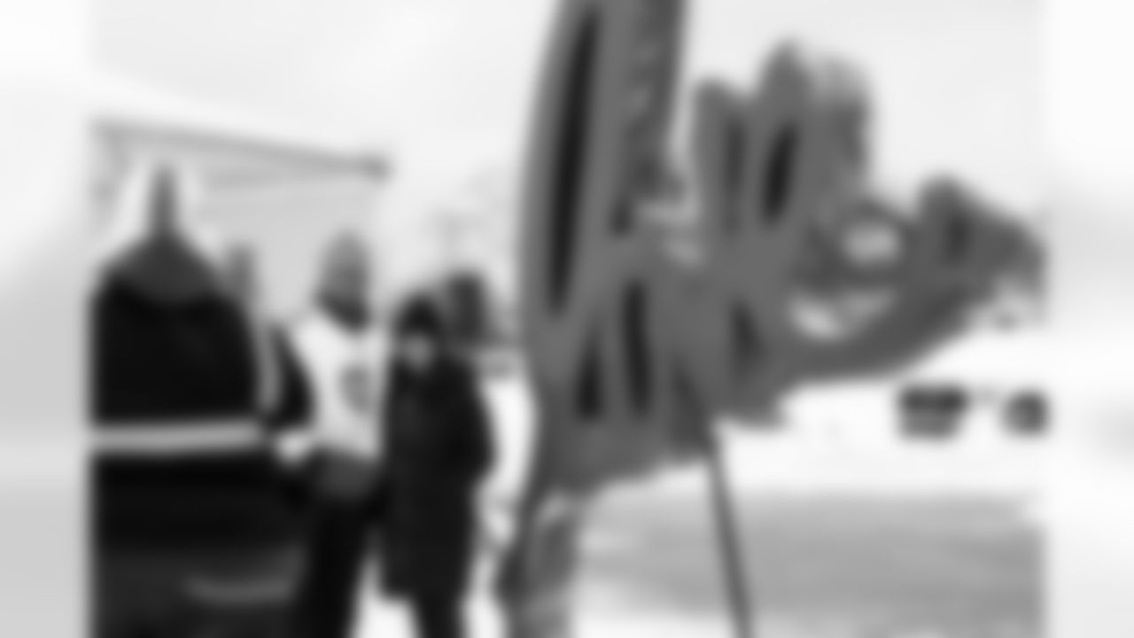 Buffalo Bills vs New York Jets, Regular Season, January 04, 2026 at Highmark Stadium.