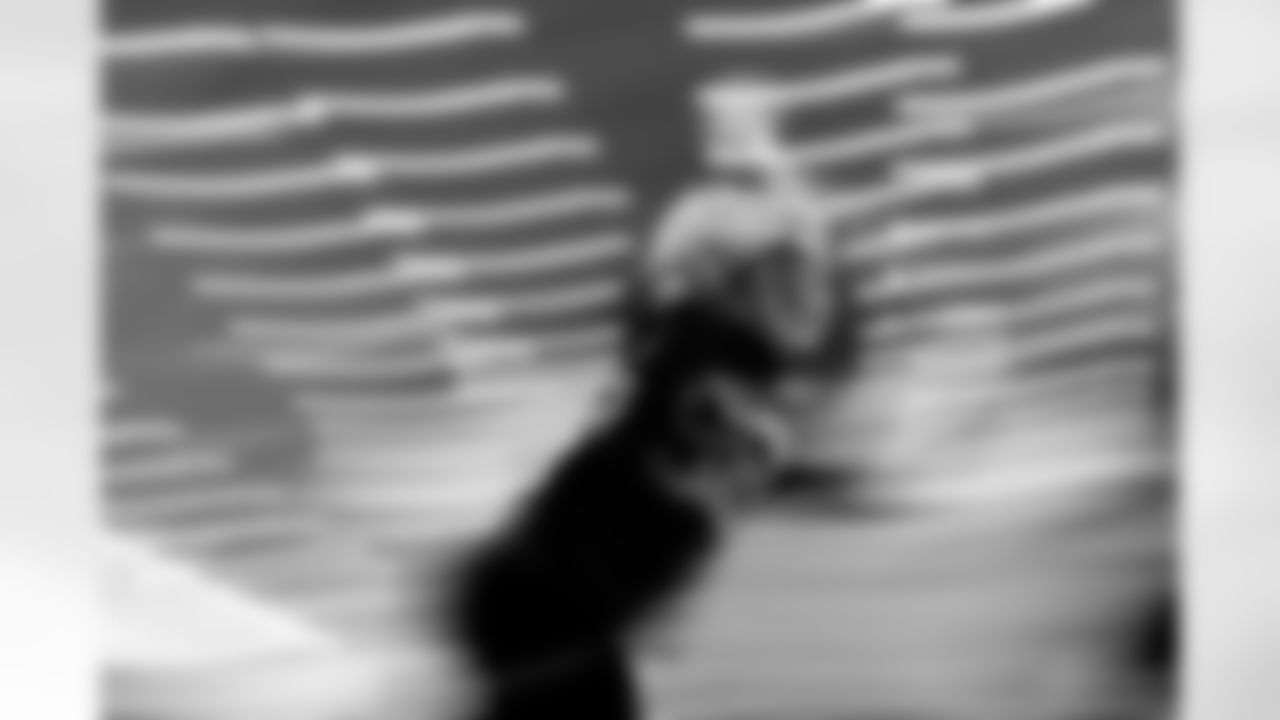 T.J. Sanders (98). Buffalo Bills Week 13 Practice, November 28, 2025 at Buffalo Bills Training Center.