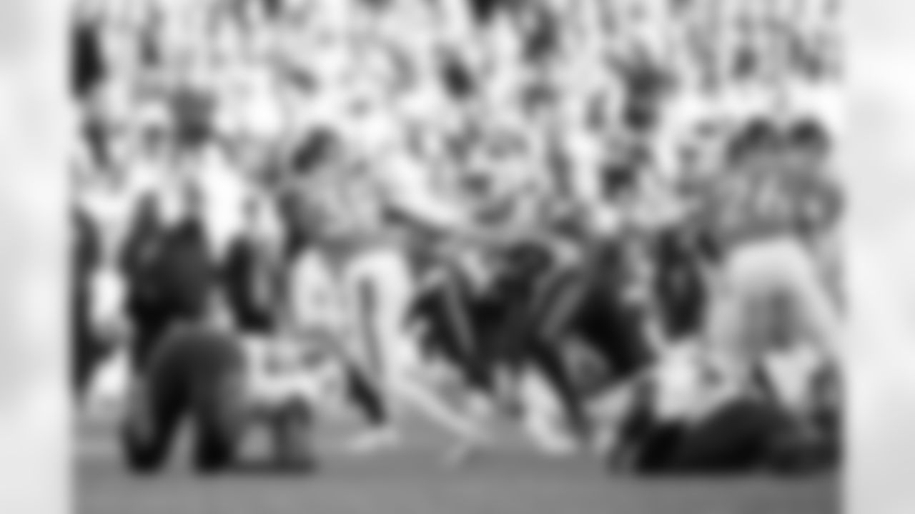 Buffalo Bills vs Denver Broncos, Divisional Game, January 17, 2026 at Empower Field at Mile High.