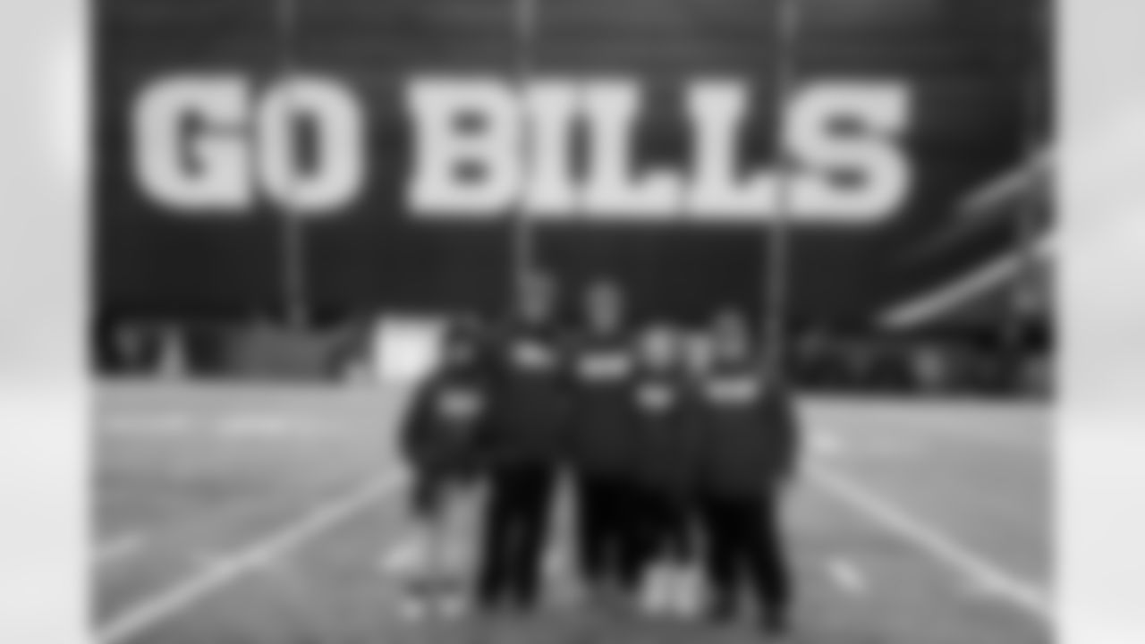 Buffalo Bills vs Philadelphia Eagles, Regular Season, December 28, 2025 at Highmark Stadium.