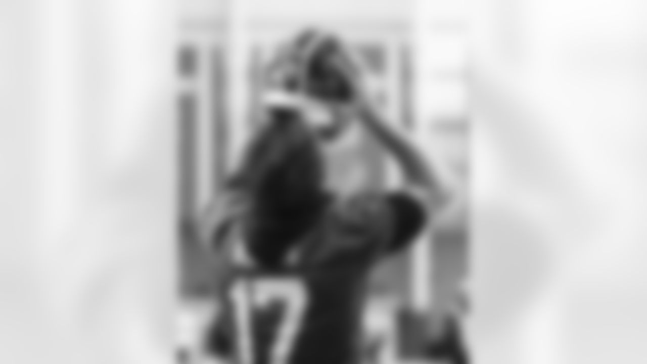 Josh Allen (17). Buffalo Bills Week 18 Practice, January 02, 2026 at Highmark Stadium.