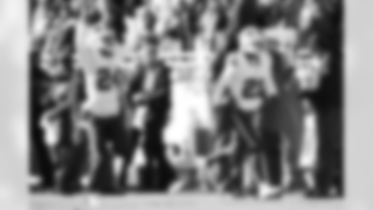 Cleveland Browns vs Buffalo Bills, Regular Season, December 21, 2025 at Huntington Bank Field.