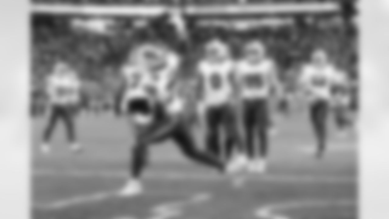 Buffalo Bills vs Denver Broncos, Divisional Game, January 17, 2026 at Empower Field at Mile High.