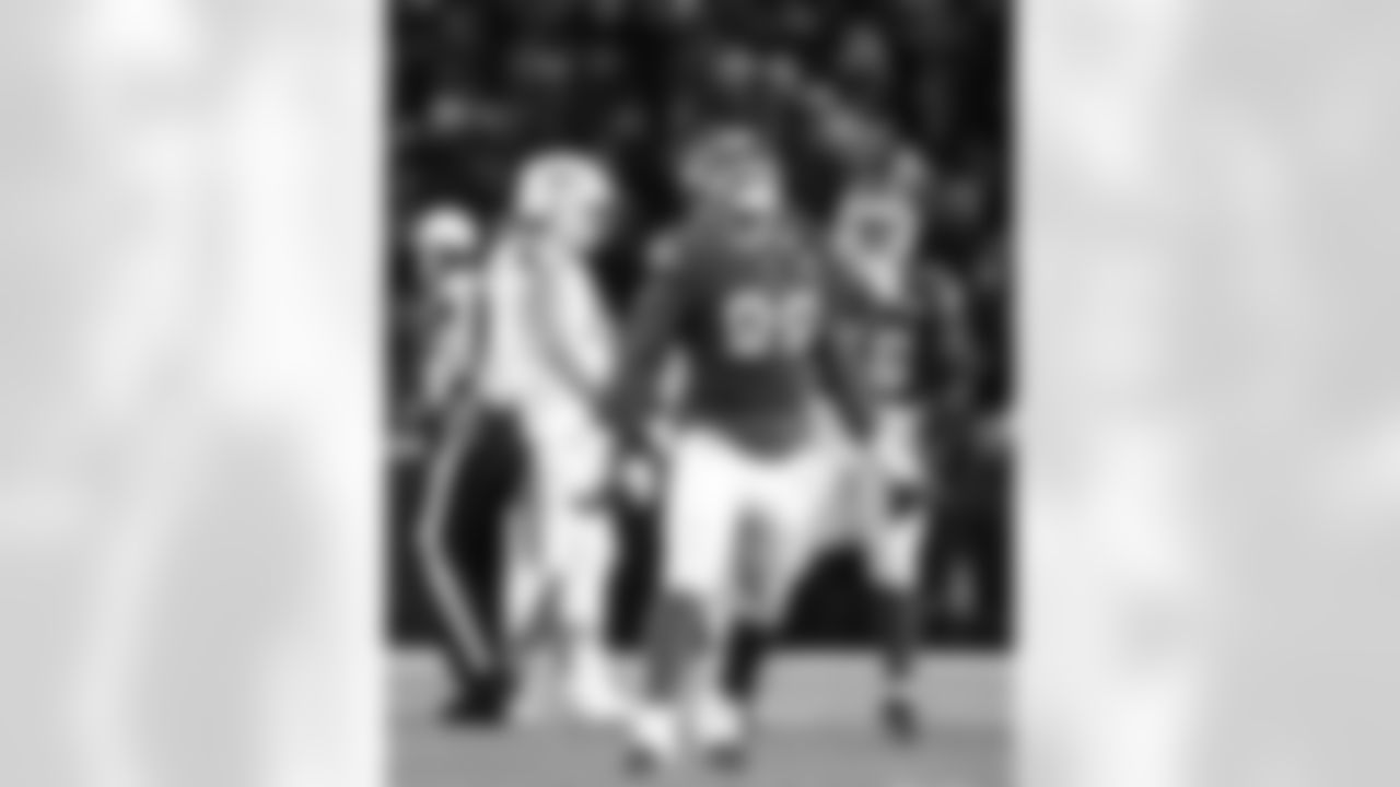 Buffalo Bills vs New York Jets, Regular Season, January 04, 2026 at Highmark Stadium.