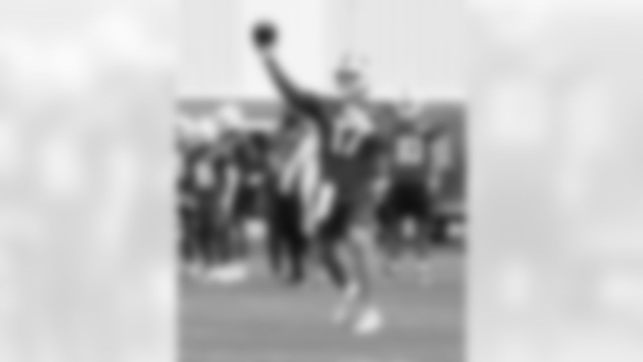Josh Allen (17). Buffalo Bills OTA workouts, May 27, 2025 at the Buffalo Bills Training Center.