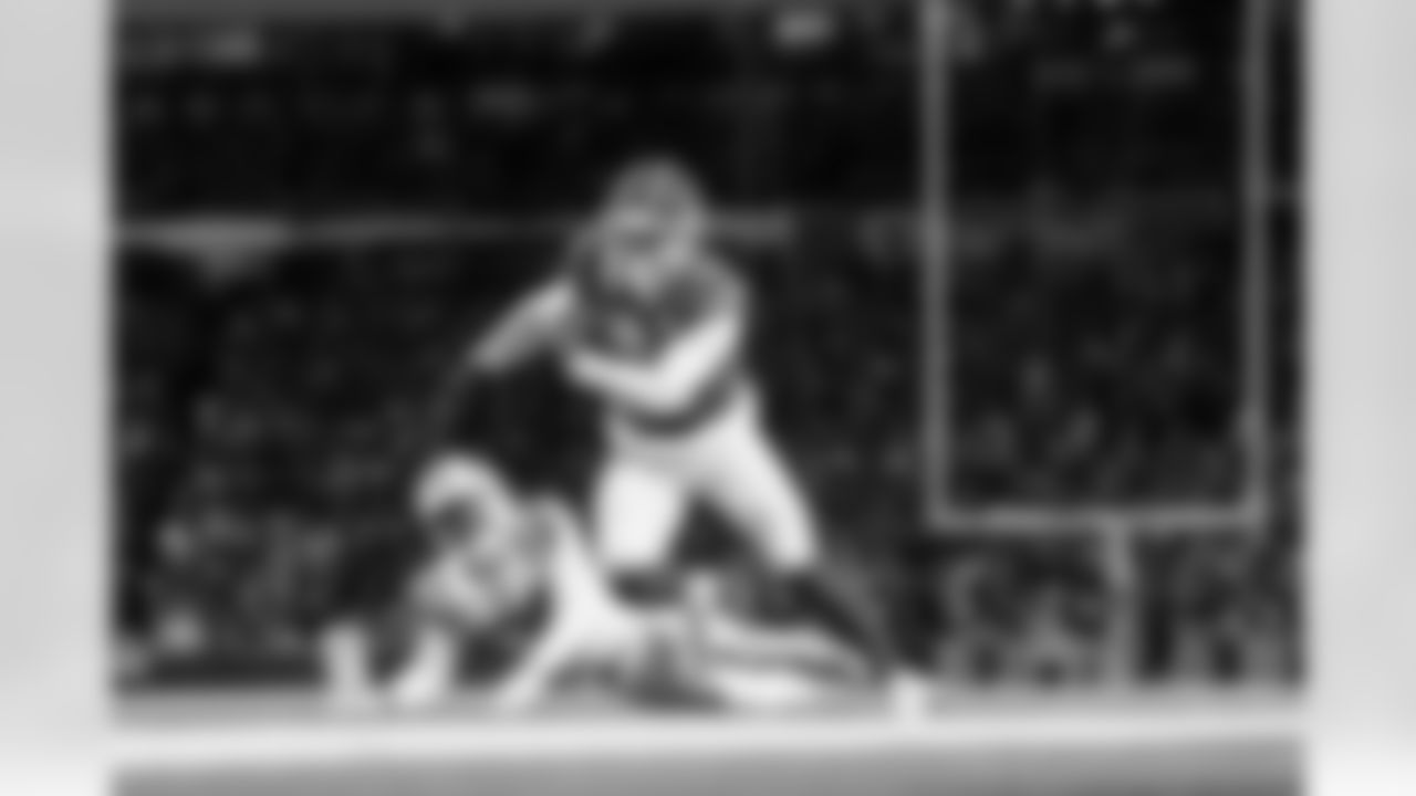 Buffalo Bills vs New York Jets, Regular Season, January 04, 2026 at Highmark Stadium.