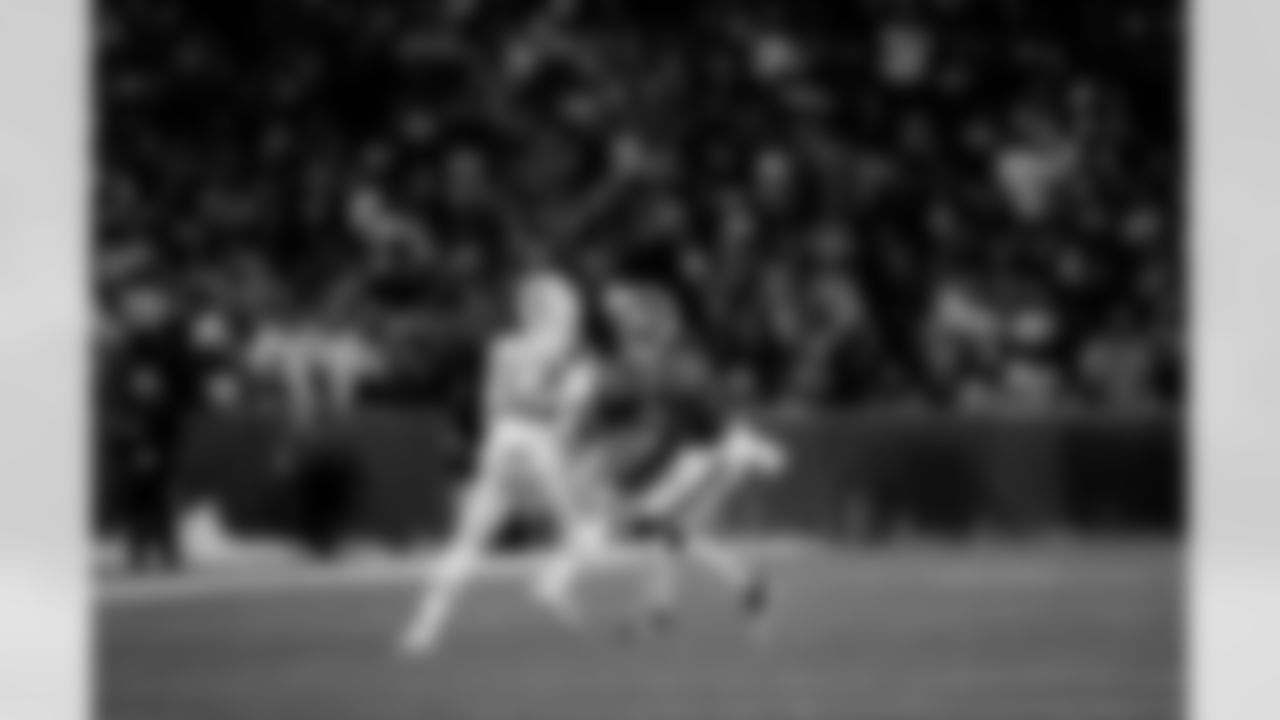 Buffalo Bills vs New York Jets, Regular Season, January 04, 2026 at Highmark Stadium.