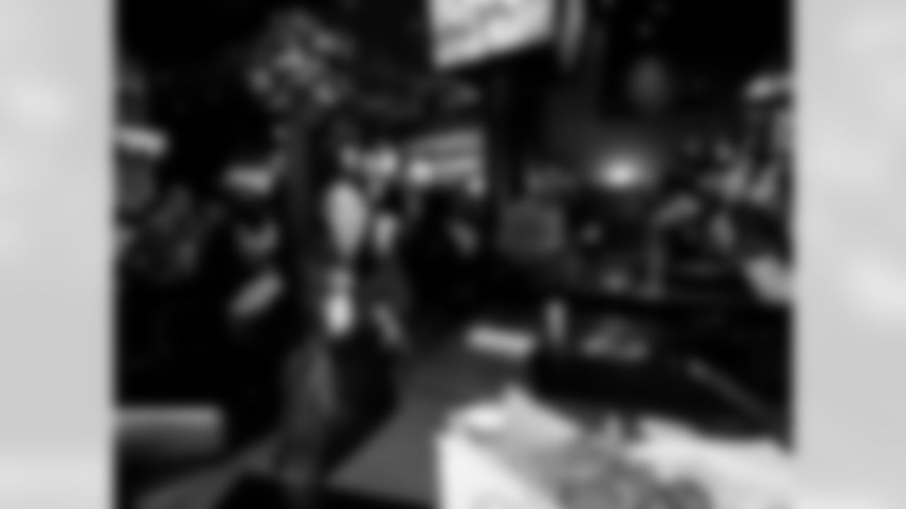 Buffalo Bills vs Pittsburgh Steelers Watch Party, November 30, 2025 at Real Sports Bar & Grill.