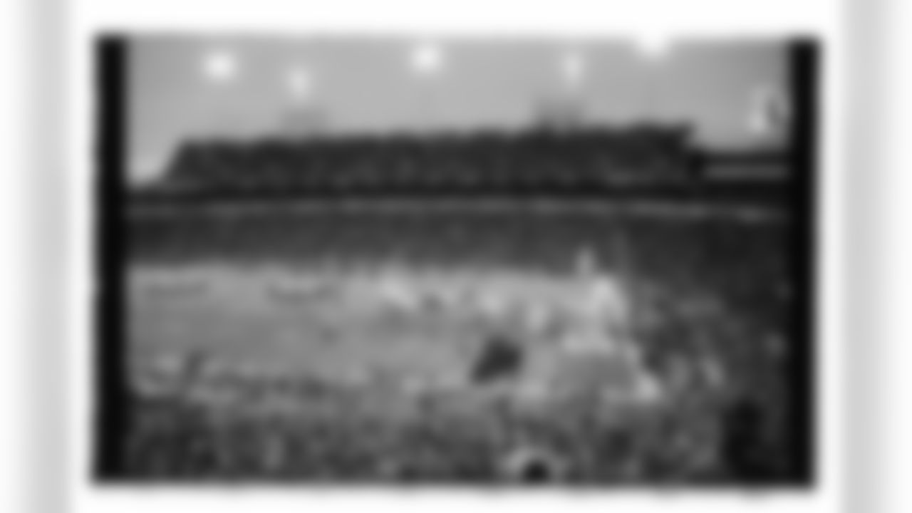 Buffalo Bills vs New York Jets, Regular Season, January 04, 2026 at Highmark Stadium.