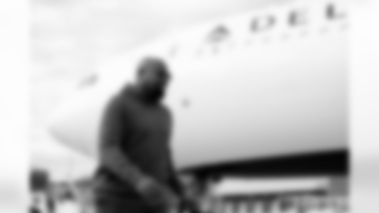 Adam Henry. Buffalo Bills Travel to Miami, November 08, 2025 at Buffalo Niagara International Airport.