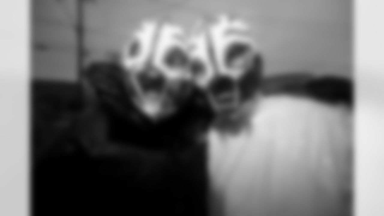 Buffalo Bills vs Philadelphia Eagles, Regular Season, December 28, 2025 at Highmark Stadium.