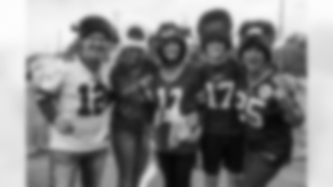 Buffalo Bills vs Jacksonville Jaguars, Wild Card Weekend, January 11, 2026 at EverBank Stadium.