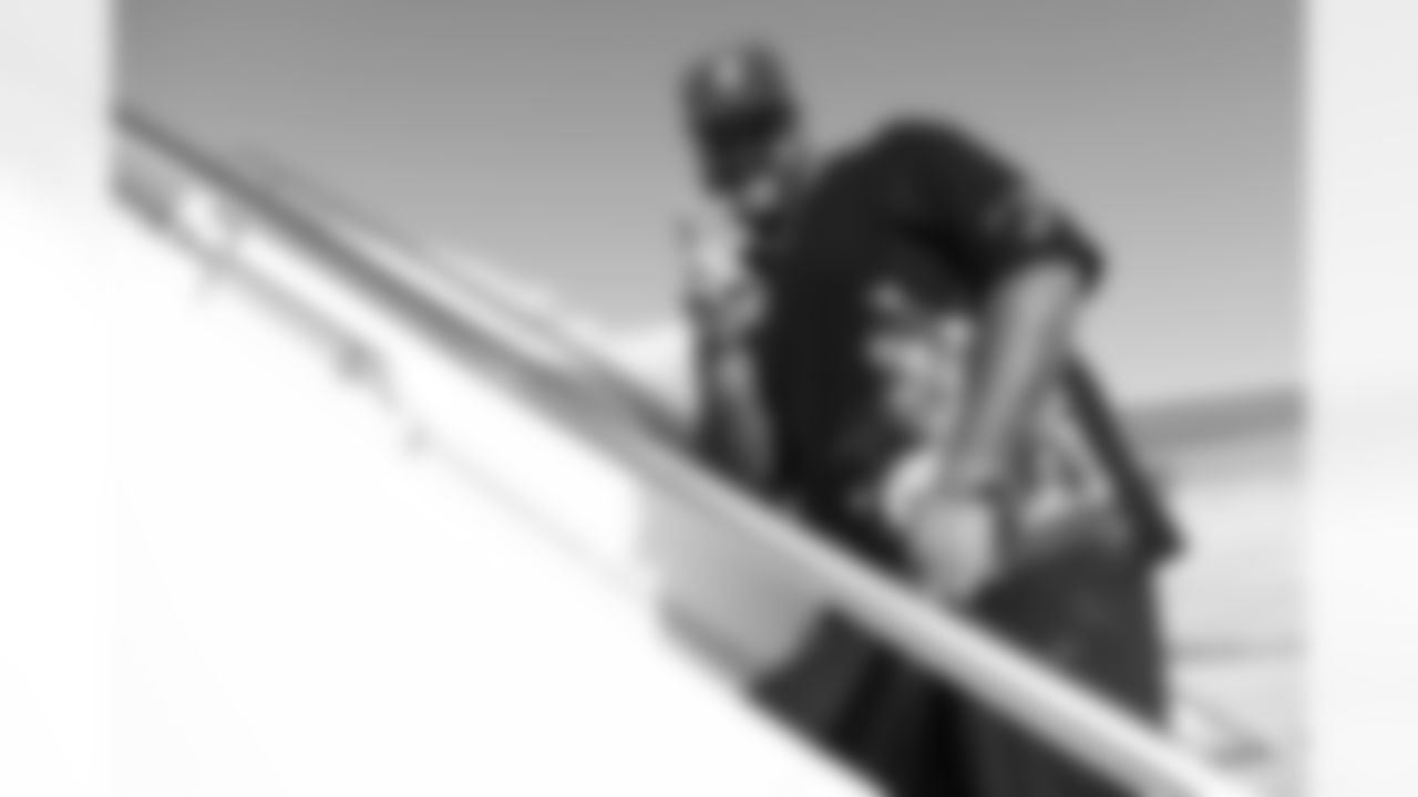 Dion Dawkins (73). Buffalo Bills Travel to Houston, November 19, 2025 at Buffalo Niagara International Airport.