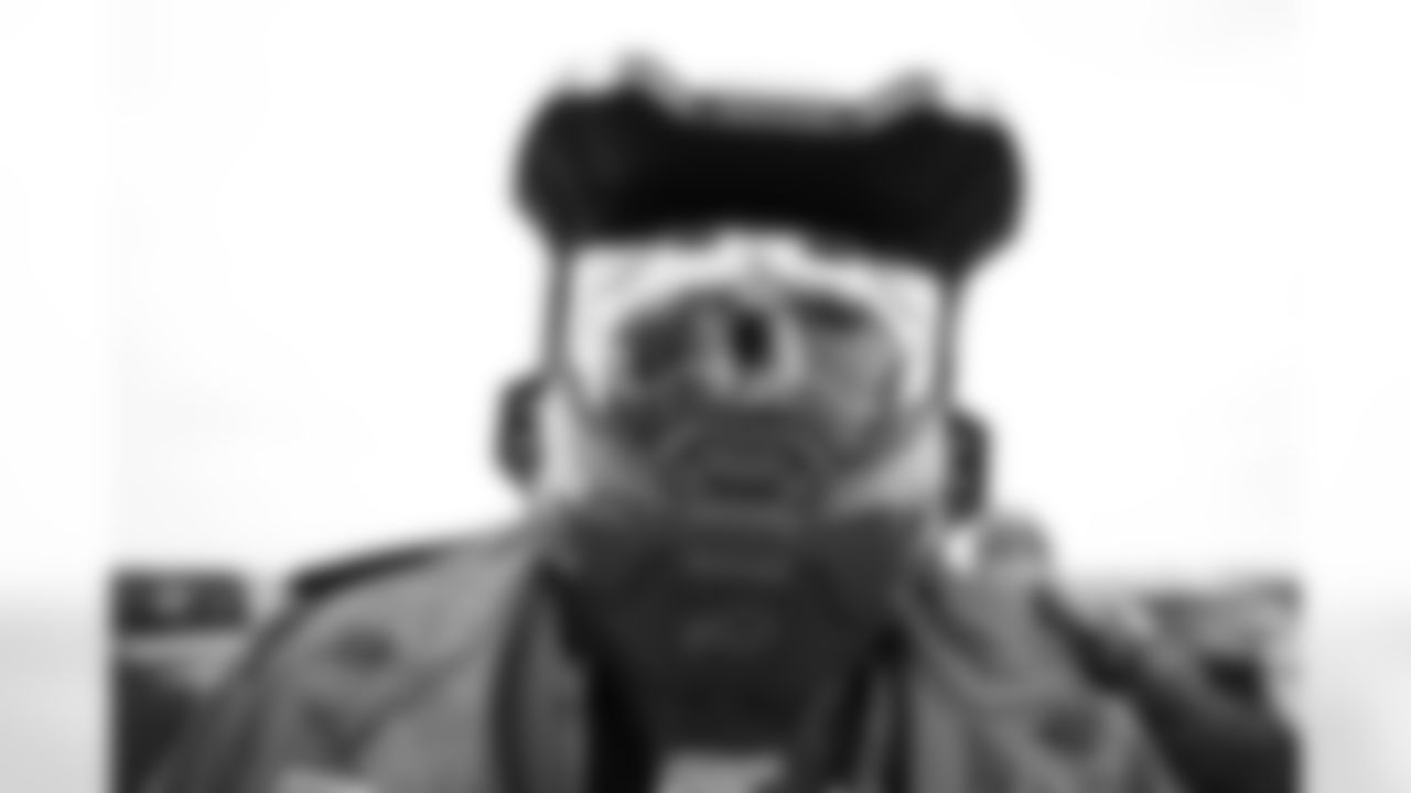 Buffalo Bills vs New York Jets, Regular Season, January 04, 2026 at Highmark Stadium.