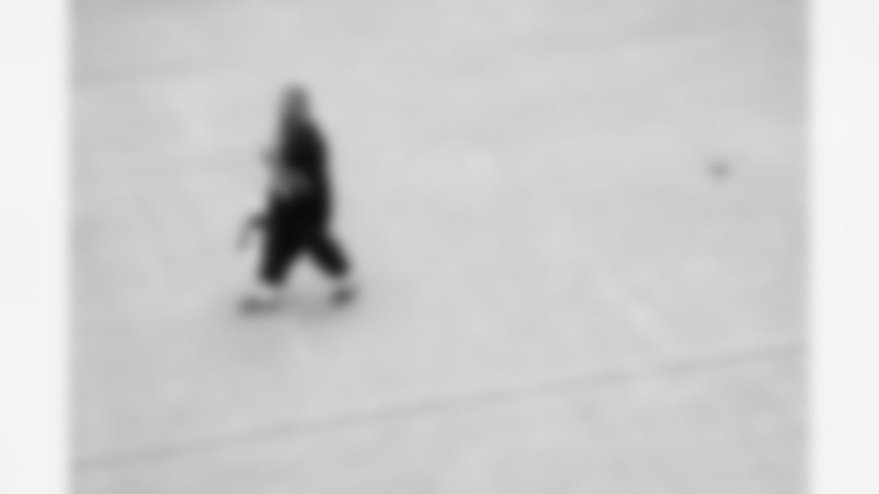 Dion Dawkins (73). Buffalo Bills travel to Carolina, October 25, 2025 at Buffalo Niagara International Airport.