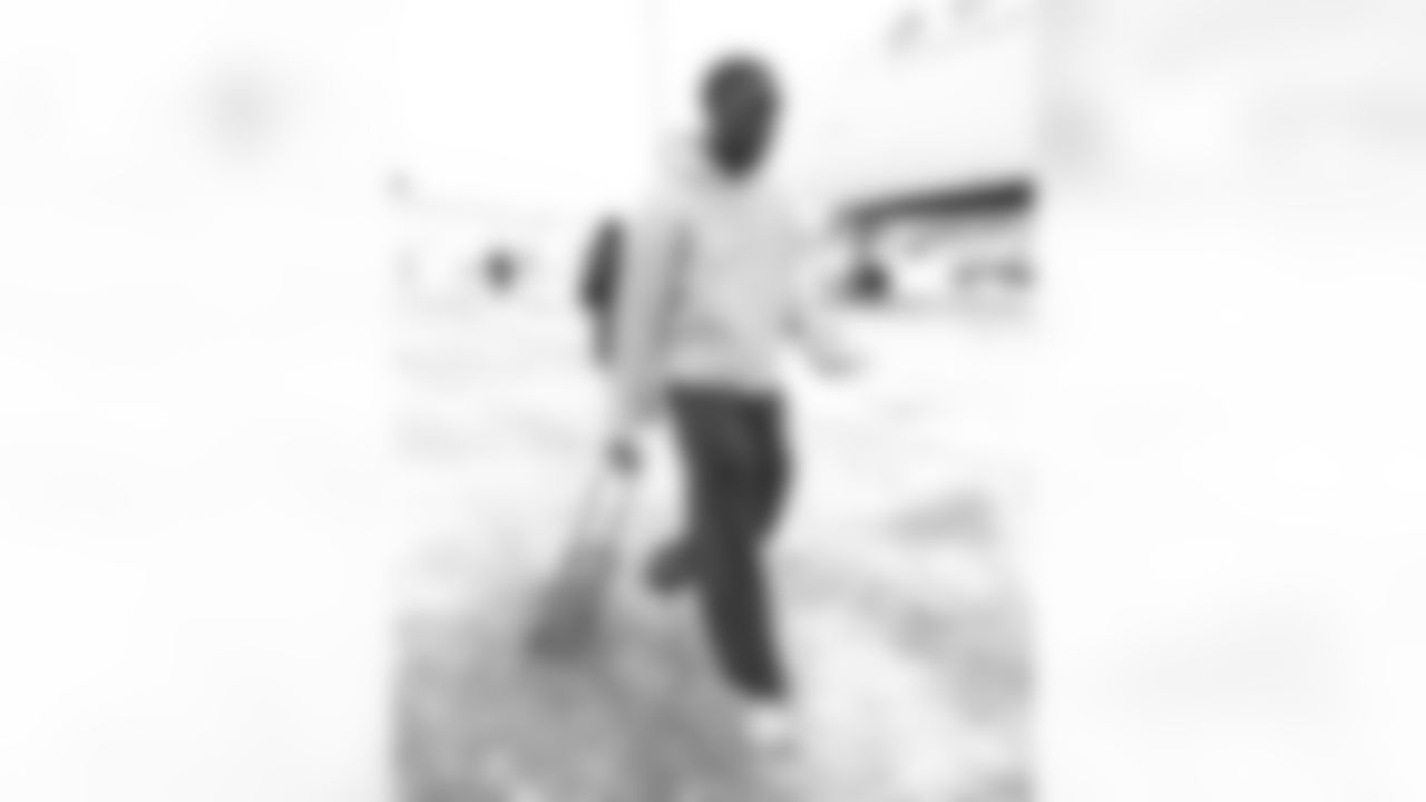 Tyrell Shavers (14). Buffalo Bills travel to Foxborough, December 13, 2025 at Buffalo Niagara International Airport.