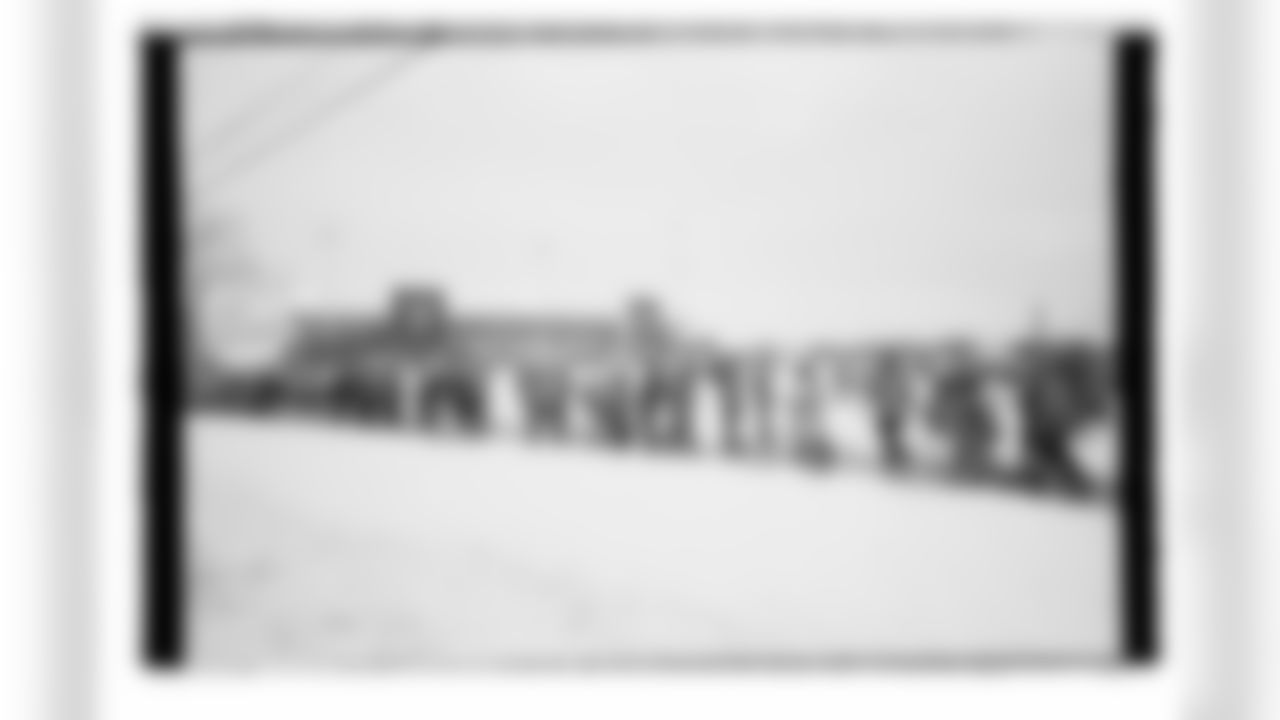 Buffalo Bills vs New York Jets, Regular Season, January 04, 2026 at Highmark Stadium.