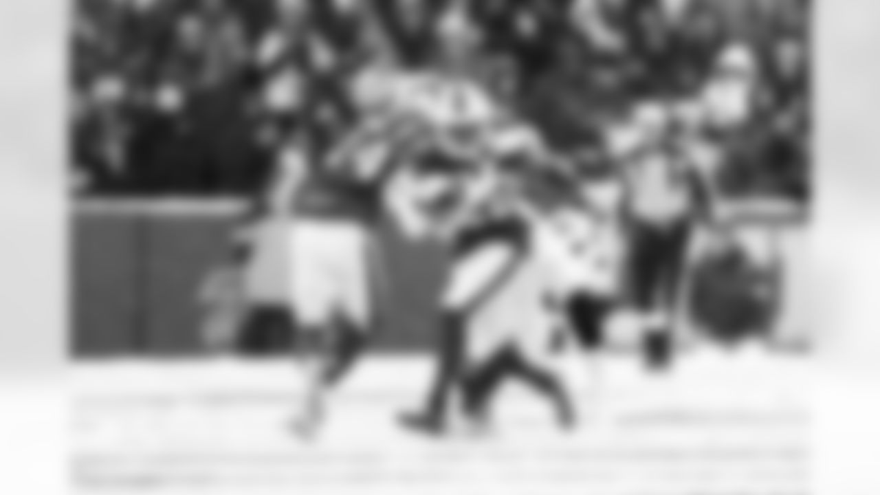 Buffalo Bills vs Cincinnati Bengals, Regular Season, December 07, 2025 at Highmark Stadium.