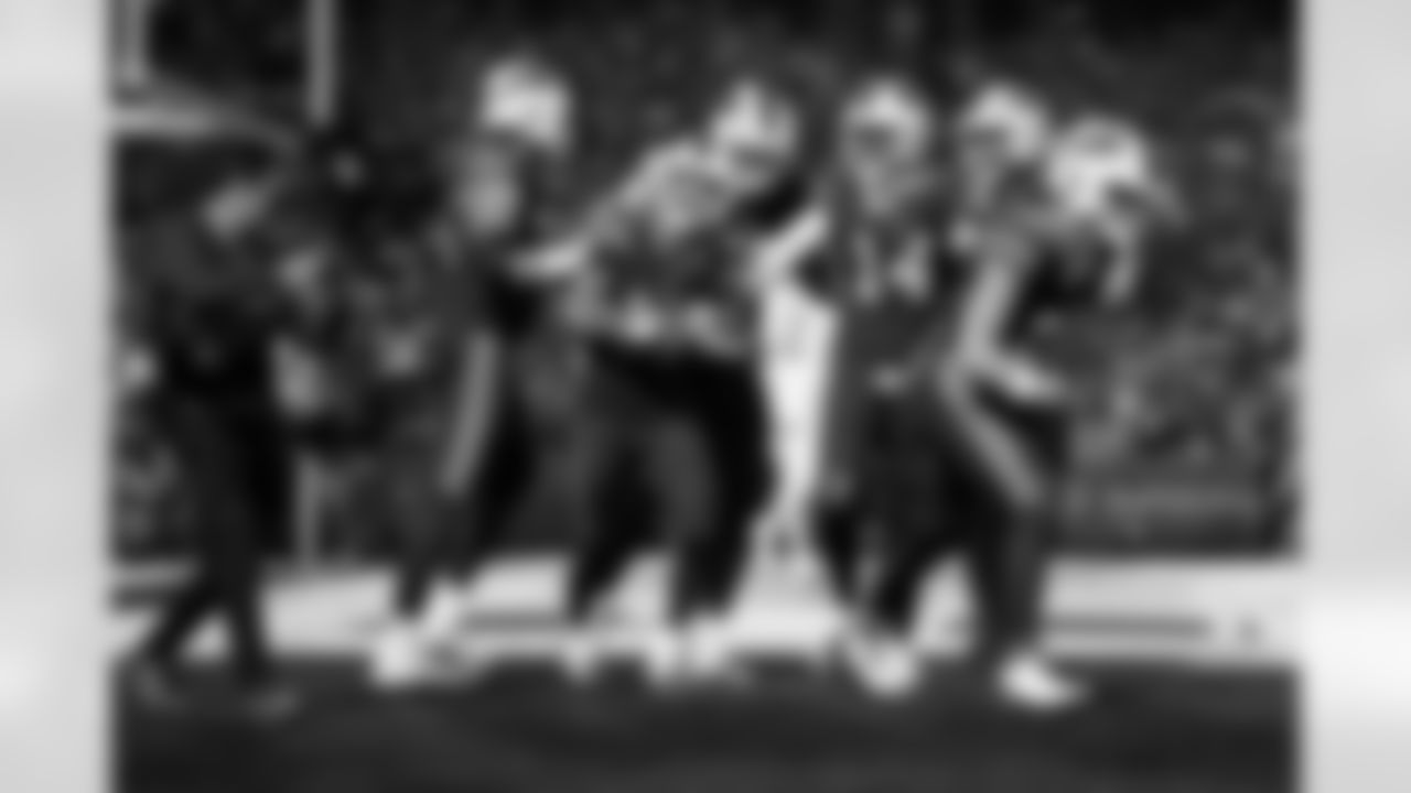 Buffalo Bills vs Miami Dolphins, Regular Season, September 18, 2025 at Highmark Stadium.