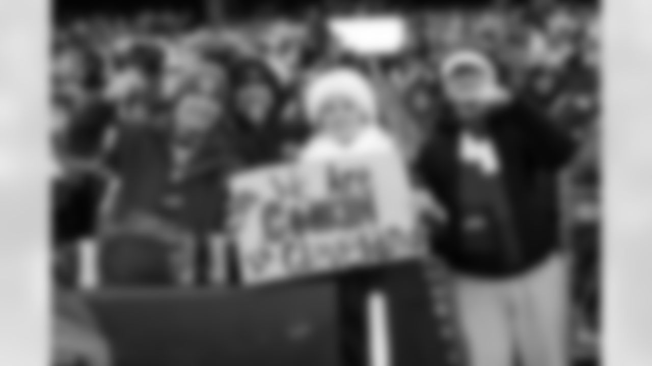 Cleveland Browns vs Buffalo Bills, Regular Season, December 21, 2025 at Huntington Bank Field.