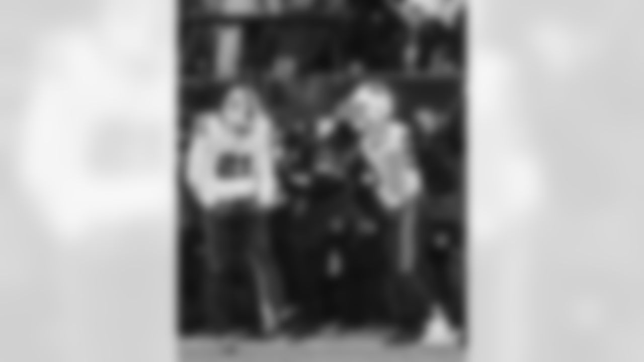 Cleveland Browns vs Buffalo Bills, Regular Season, December 21, 2025 at Huntington Bank Field.