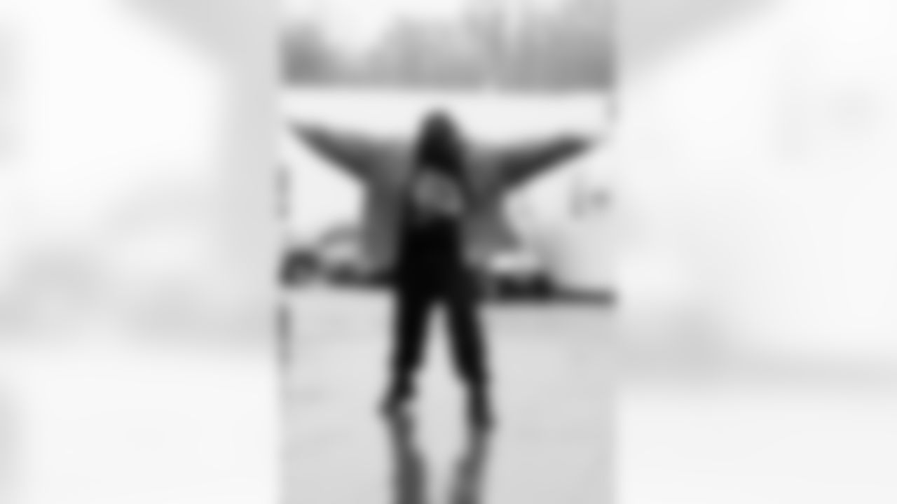 Buffalo Bills vs Philadelphia Eagles, Regular Season, December 28, 2025 at Highmark Stadium.