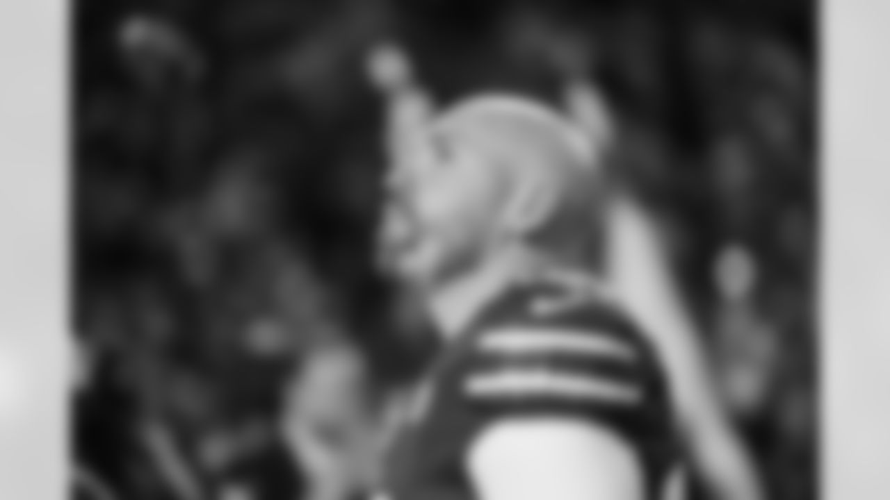 Buffalo Bills vs New York Jets, Regular Season, January 04, 2026 at Highmark Stadium.