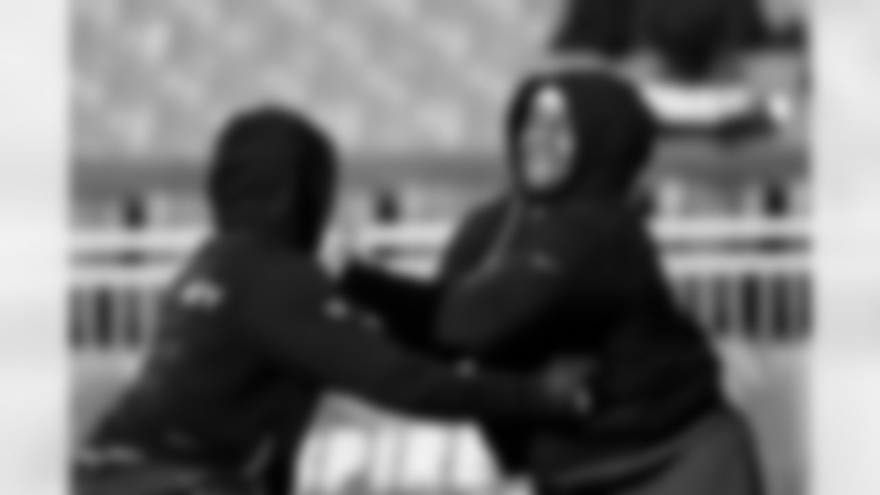 Cleveland Browns vs Buffalo Bills, Regular Season, December 21, 2025 at Huntington Bank Field.