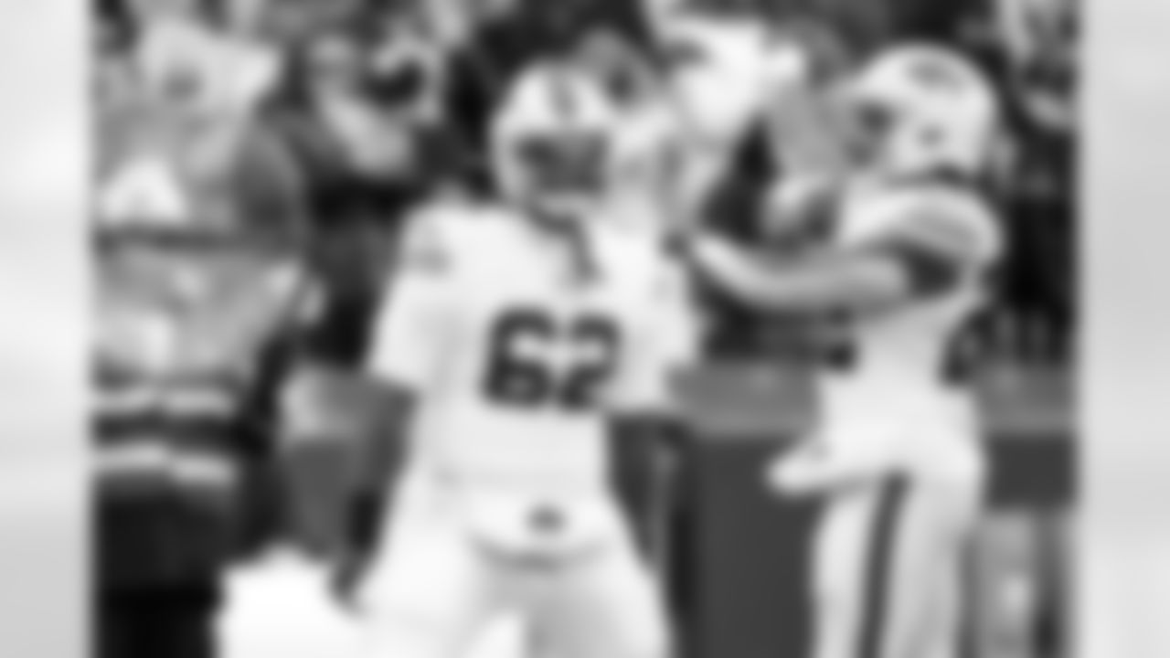 Buffalo Bills vs Tampa Bay Buccaneers, Regular Season, November 16, 2025 at Highmark Stadium.