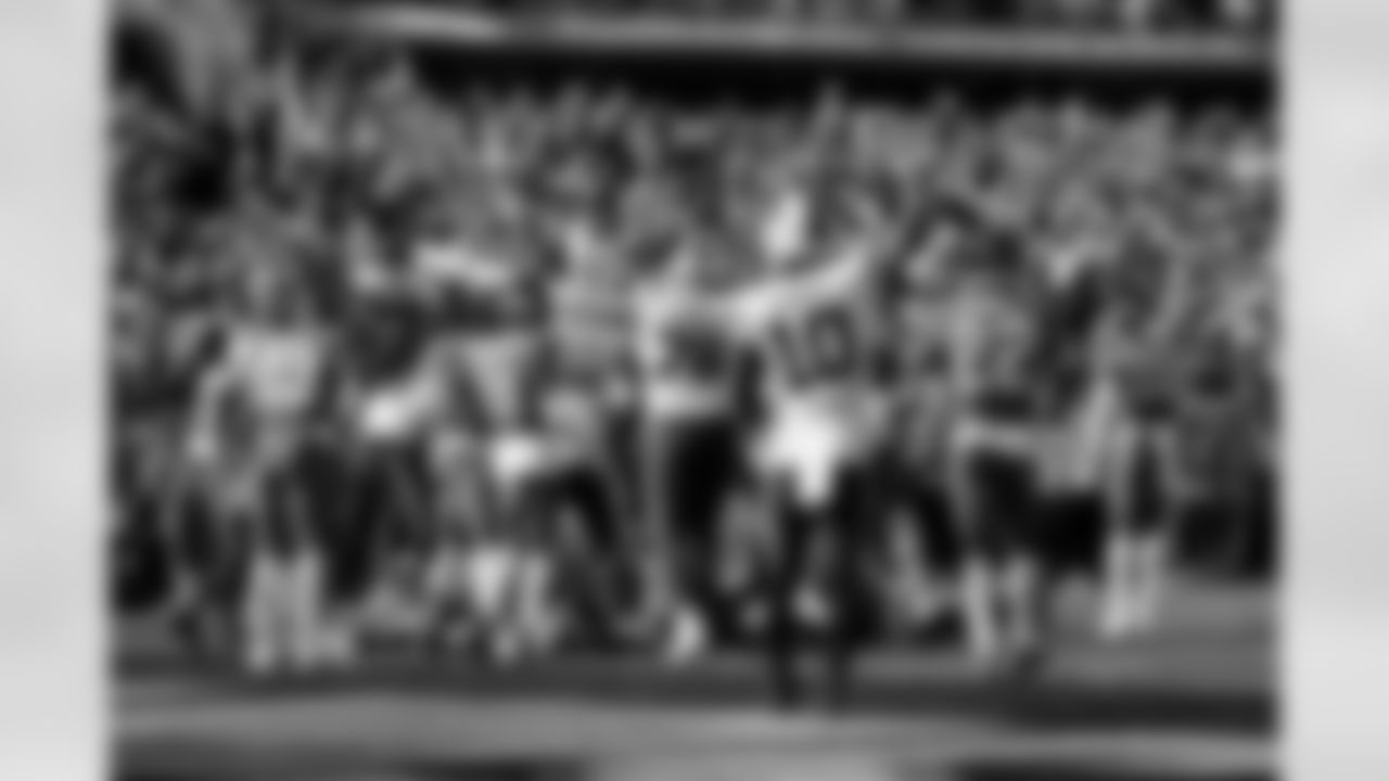 Buffalo Bills vs Jacksonville Jaguars, Wild Card Weekend, January 11, 2026 at EverBank Stadium.