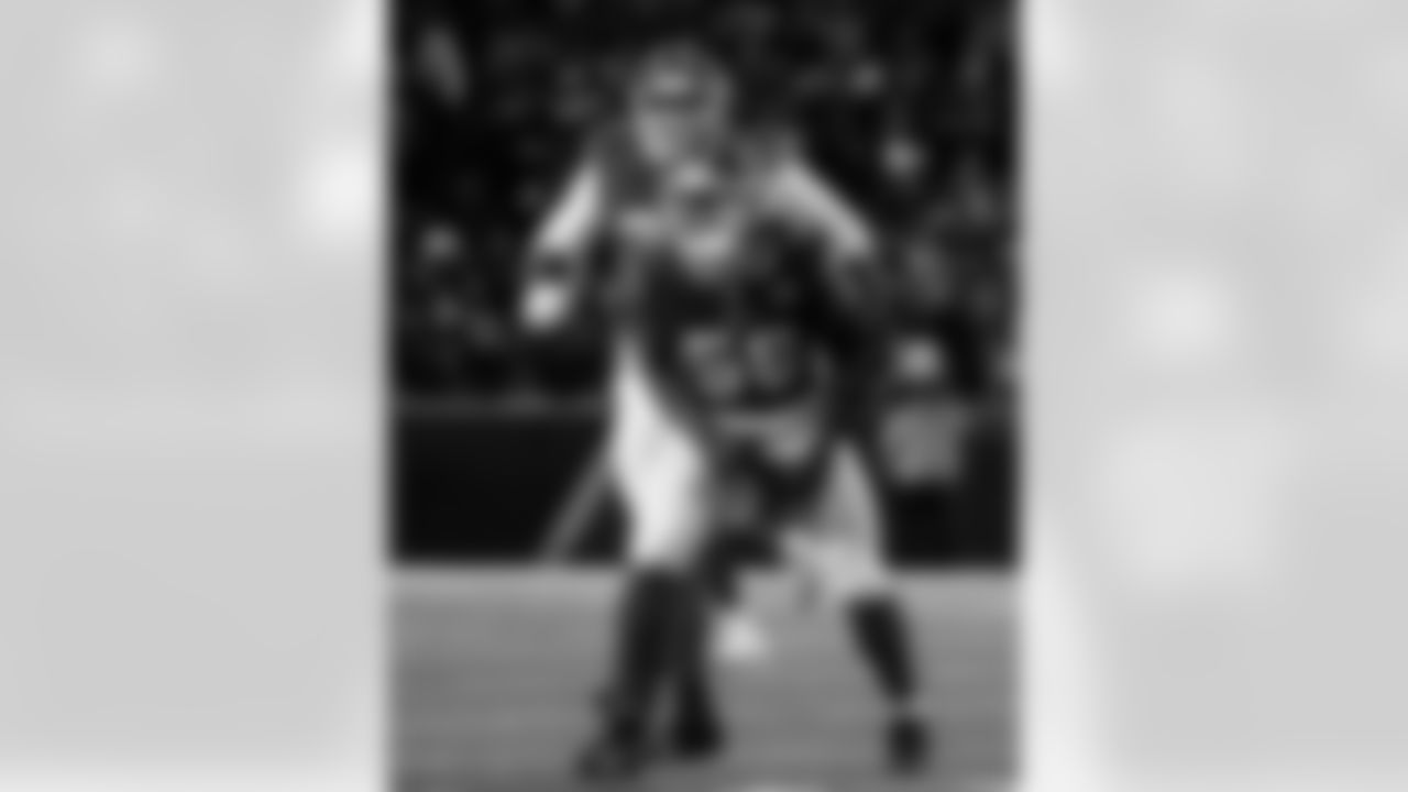 Buffalo Bills vs New York Jets, Regular Season, January 04, 2026 at Highmark Stadium.