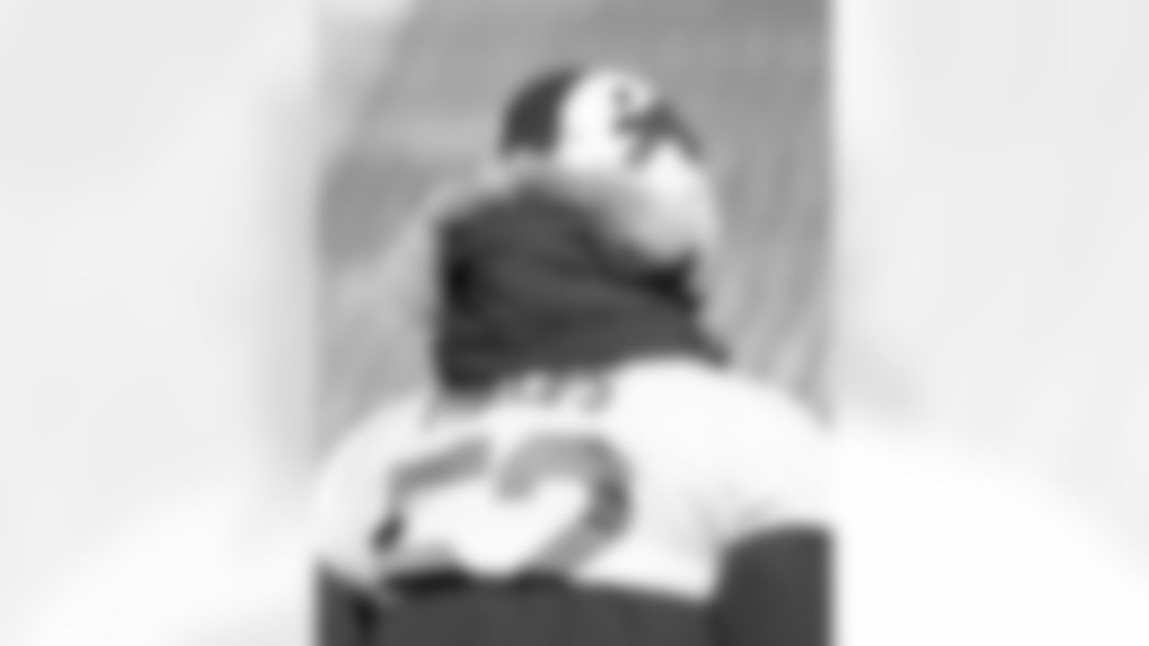 Jordan Phillips (52). Buffalo Bills Week 14 Practice, December 05, 2025 at Highmark Stadium.