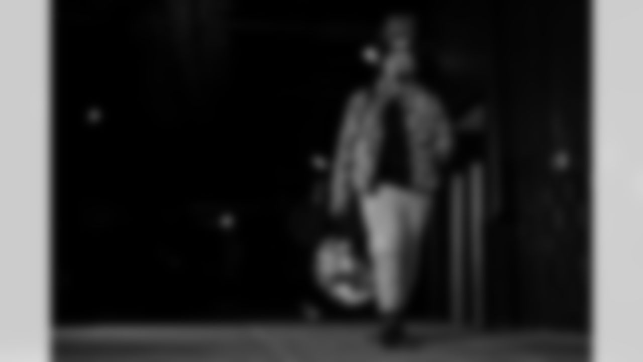 New England Patriots vs Buffalo Bills, Regular Season, December 14, 2025 at Gillette Stadium.