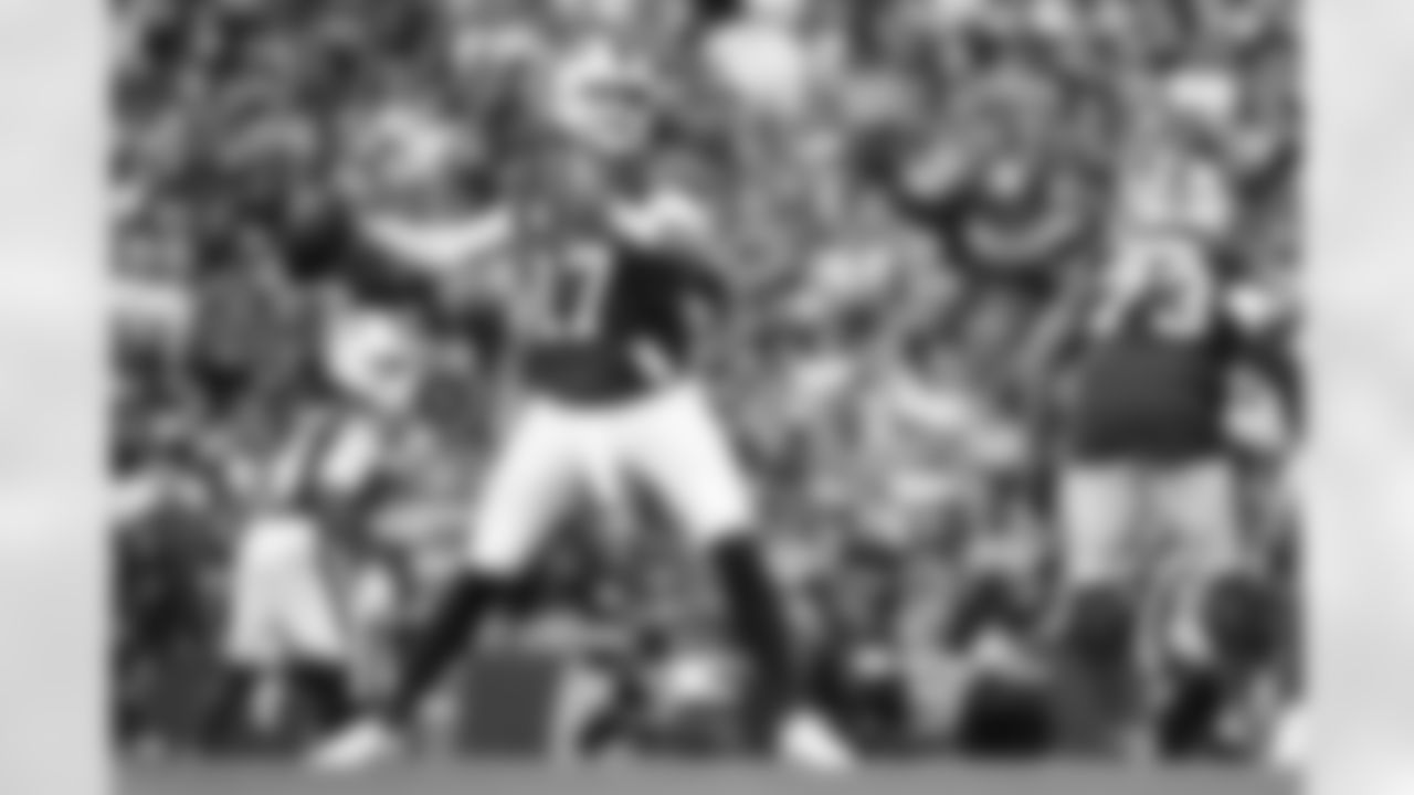 Buffalo Bills vs Kansas City Chiefs, Regular Season, November 02, 2025 at Highmark Stadium.