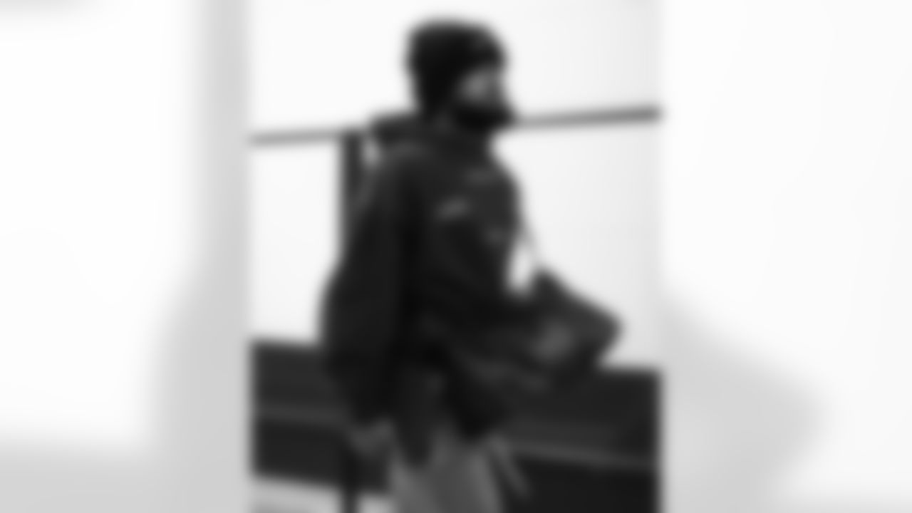 Cleveland Browns vs Buffalo Bills, Regular Season, December 21, 2025 at Huntington Bank Field.