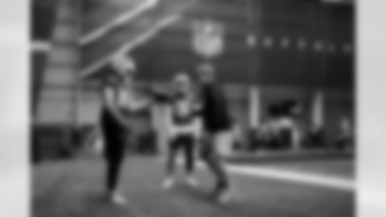 Dawson Knox (88), Dalton Kincaid (86), Rob Boras. Buffalo Bills Week 17 Practice, December 26, 2025 at Buffalo Bills Training Center.