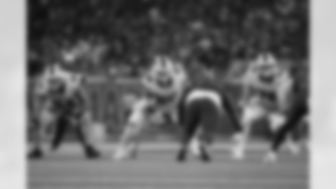 Houston Texans vs Buffalo Bills, Regular Season, November 20, 2025 at NRG Stadium.