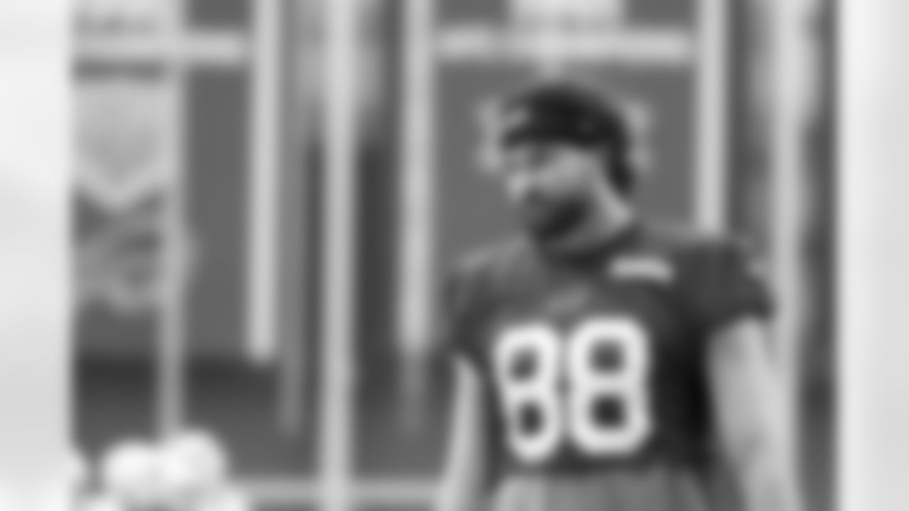 Dawson Knox (88). Buffalo Bills Week 9 Practice, October 30, 2025 at the Buffalo Bills Training Center.