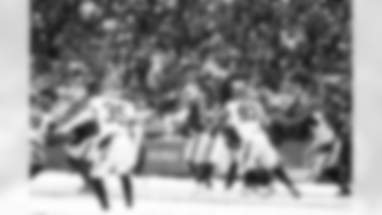 Buffalo Bills vs Cincinnati Bengals, Regular Season, December 07, 2025 at Highmark Stadium.