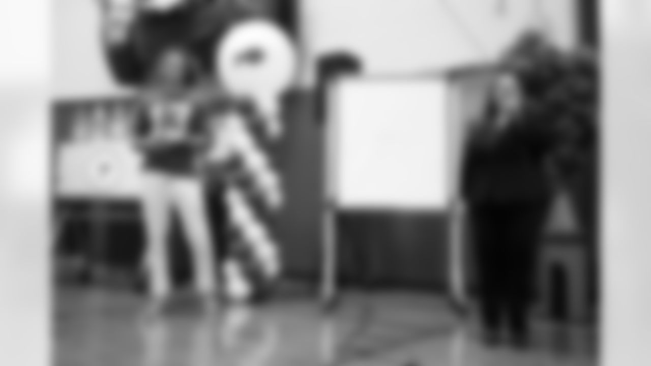 Mack Hollins and Crayola's Campaign for Creativity hosted a school assembly at Ellicott Elementary on October 08, 2024.