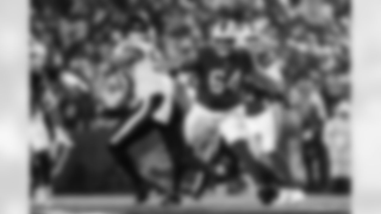 Buffalo Bills vs Philadelphia Eagles, Regular Season, December 28, 2025 at Highmark Stadium.