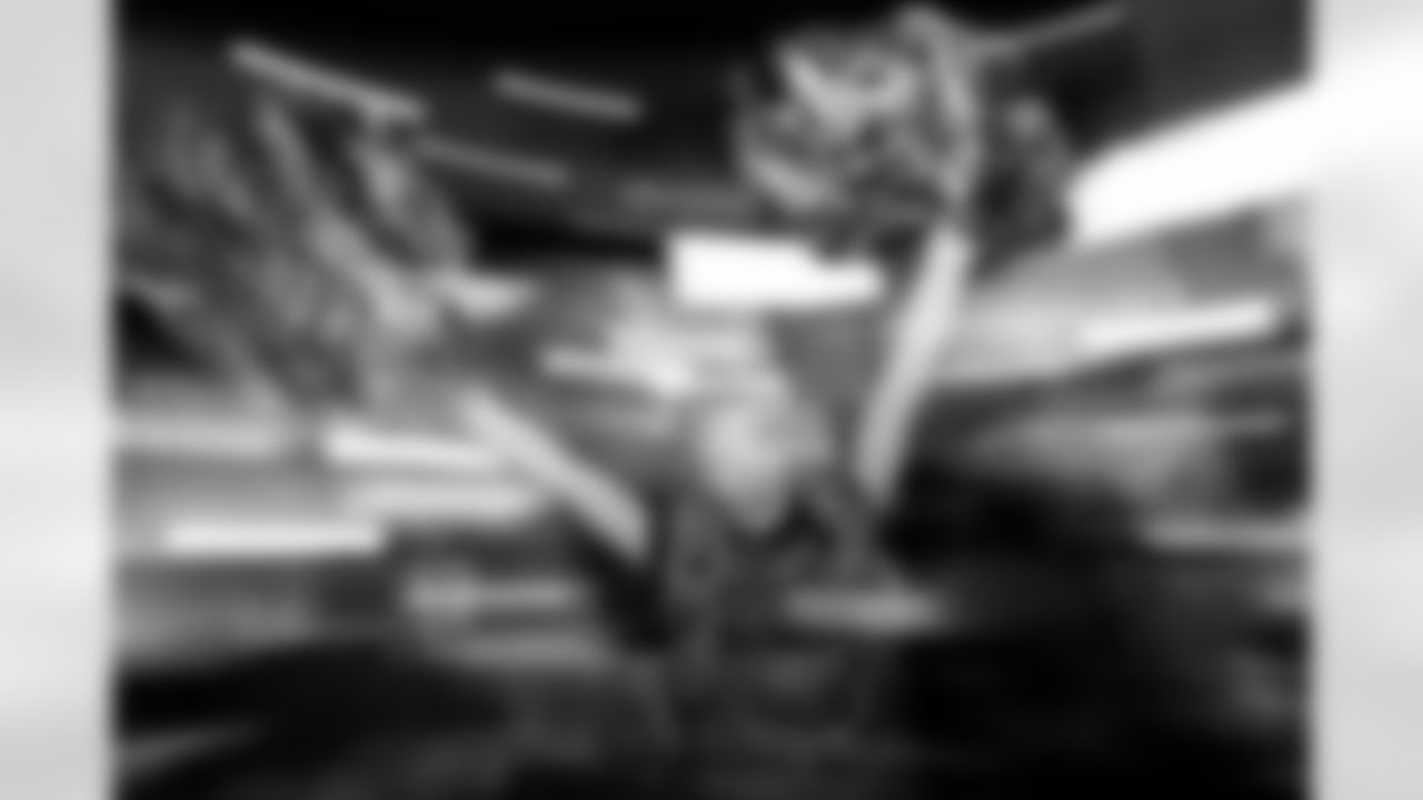 Buffalo Bills vs Pittsburgh Steelers Watch Party, November 30, 2025 at Real Sports Bar & Grill.