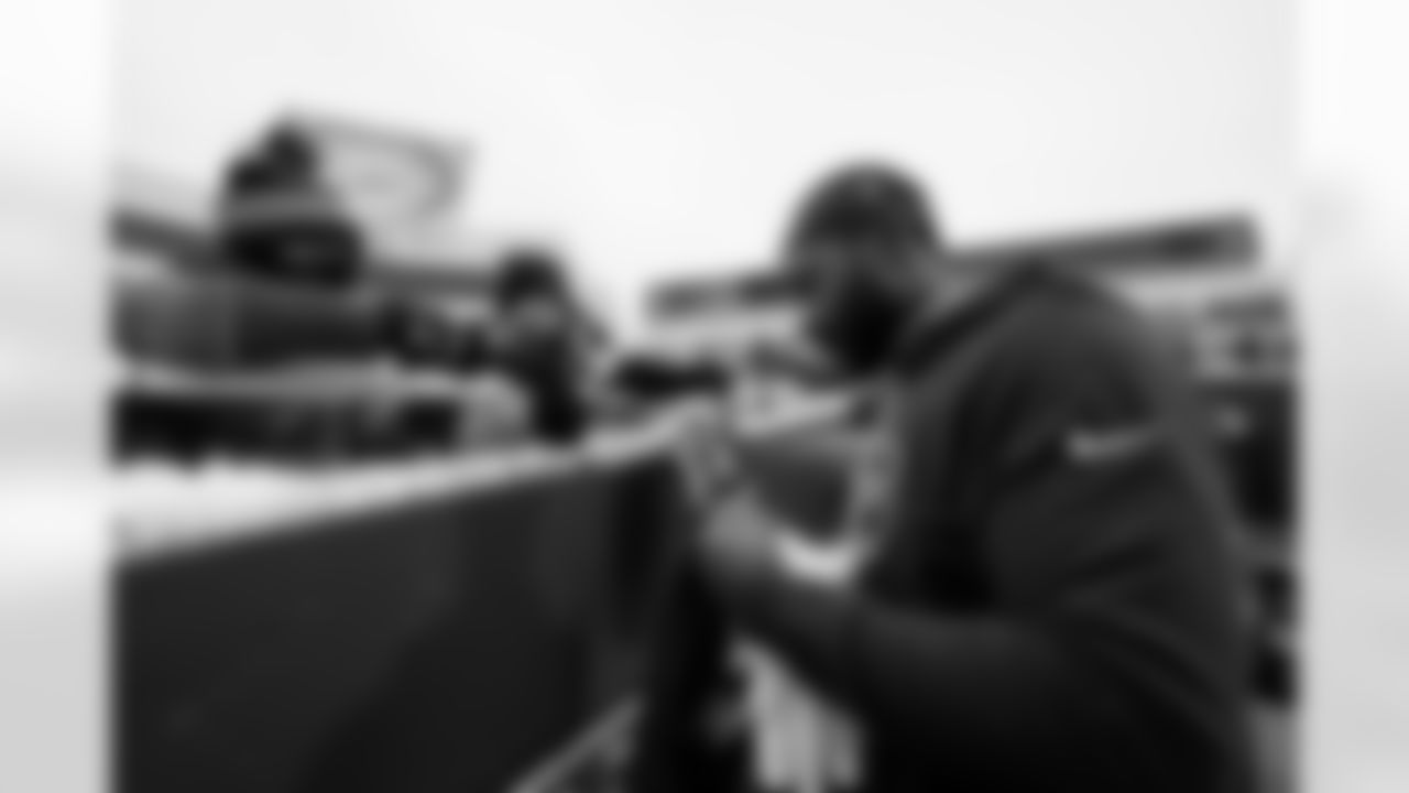 Buffalo Bills vs Cincinnati Bengals, Regular Season, December 07, 2025 at Highmark Stadium.