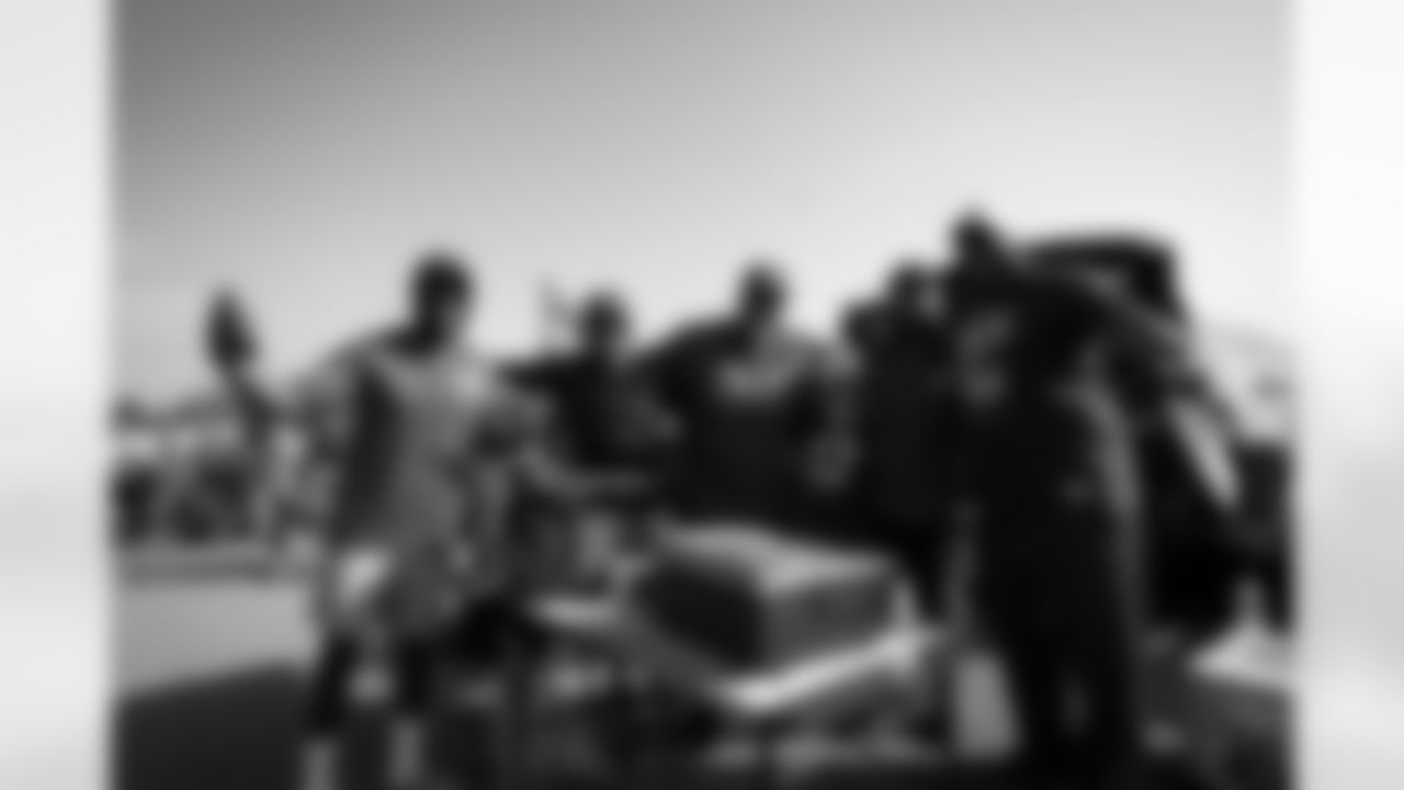 Buffalo Bills vs New Orleans Saints, Regular Season, September 28, 2025 at Highmark Stadium.