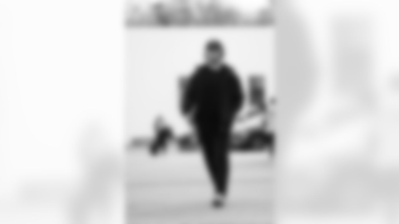 Buffalo Bills vs Tampa Bay Buccaneers, Regular Season, November 16, 2025 at Highmark Stadium.