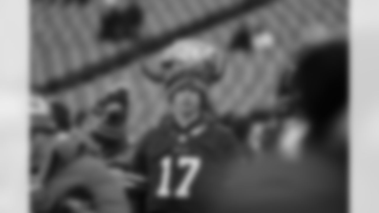 Buffalo Bills vs Cincinnati Bengals, Regular Season, December 07, 2025 at Highmark Stadium.