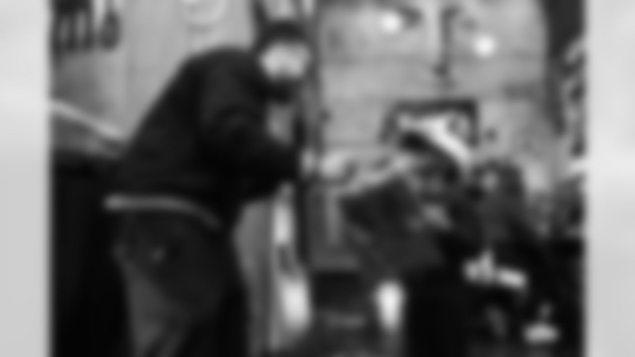 Bills v Chiefs Montreal Watch Party, November 02, 2025 at La Belle et La Boeuf.