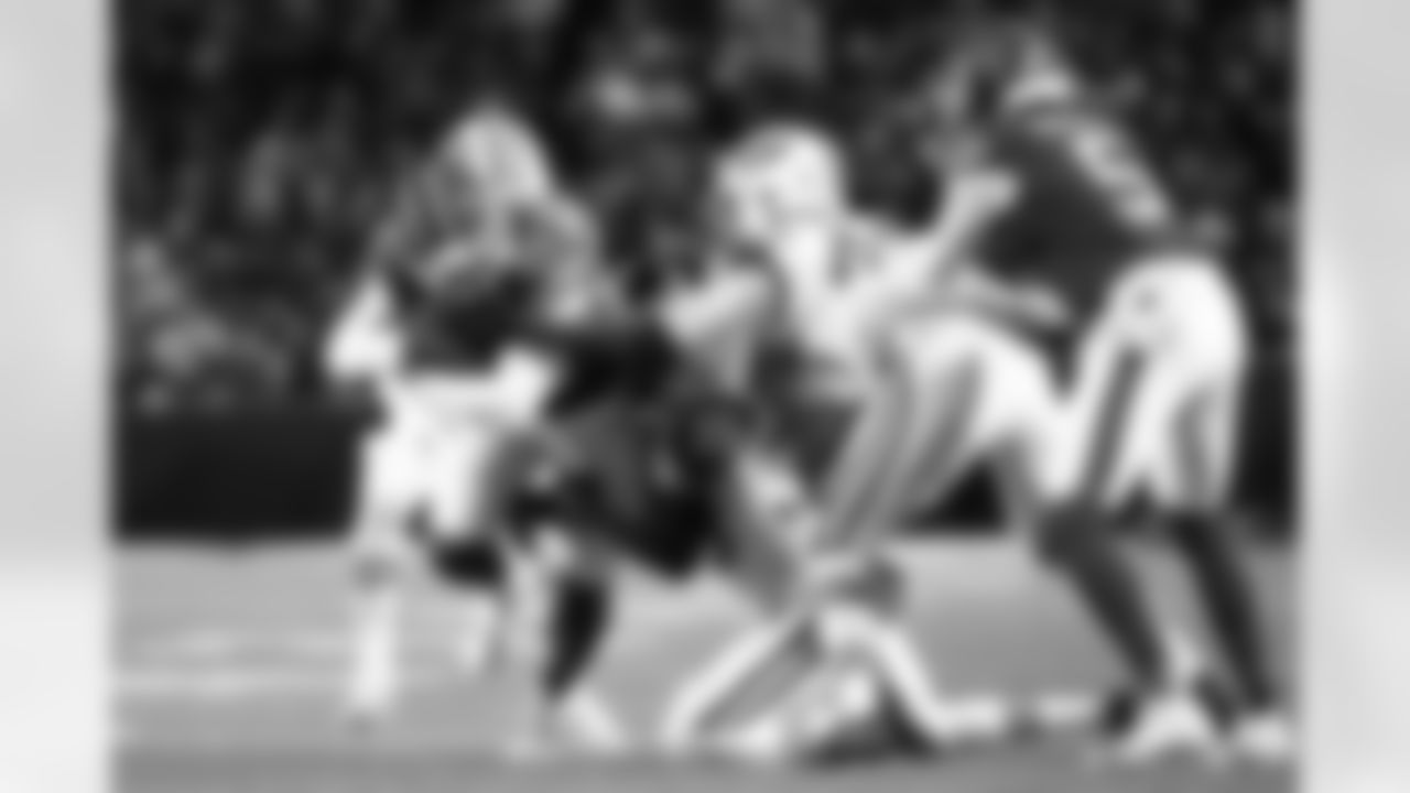 Buffalo Bills vs New York Jets, Regular Season, January 04, 2026 at Highmark Stadium.