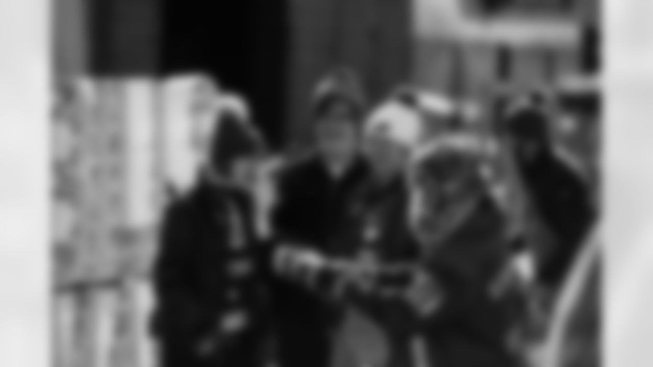 Buffalo Bills vs Tampa Bay Buccaneers, Regular Season, November 16, 2025 at Highmark Stadium.